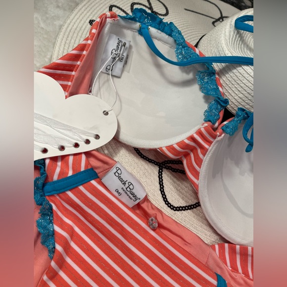 SOLD xxx NWT RARE beach bunny bikini XL/M set - Picture 10 of 15